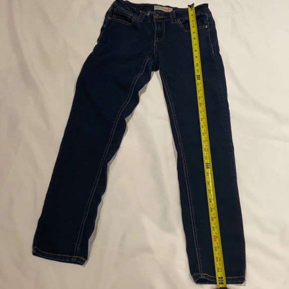 Paris Blues Dark Denim. Size: 5. Stretchy & comfortable pair of jeans. - Picture 9 of 10